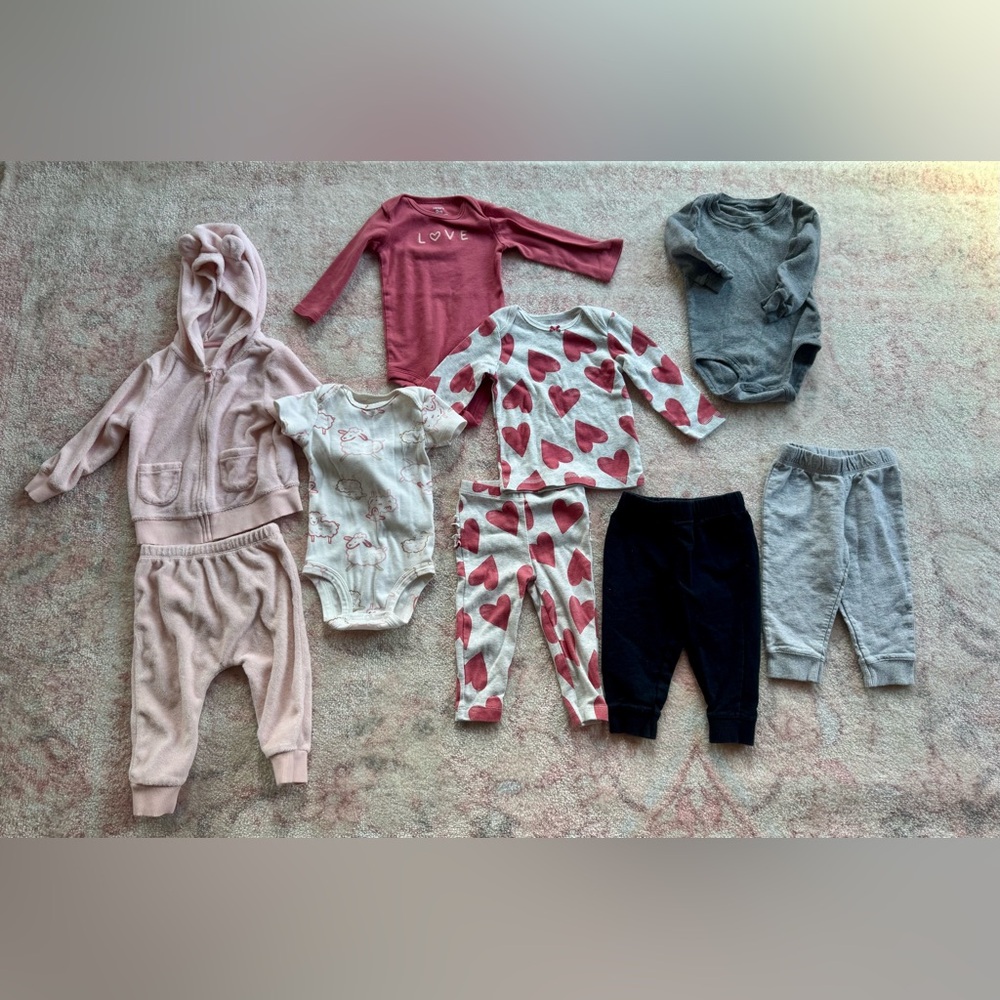 Adorable Assorted Clothes Bundle (Size 9 Month) - Picture 1 of 2